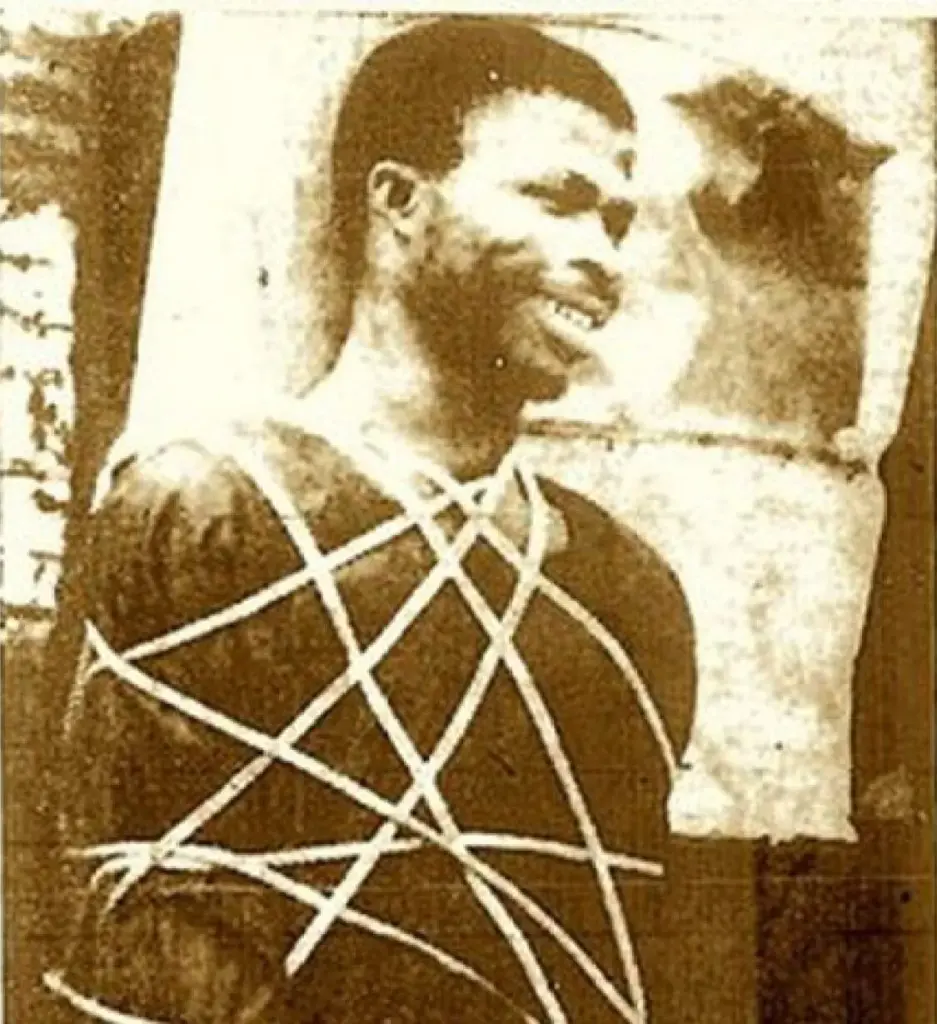 History Of Ishola Oyenusi